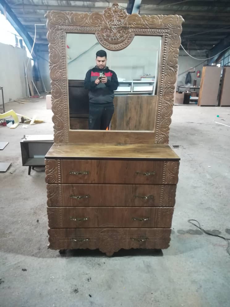 میز آرایش مدل هانا