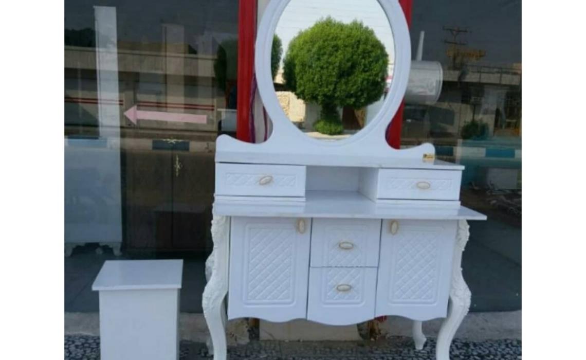 میز آرایش مدل آلفا