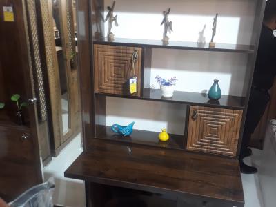 میز کتابخانه دار