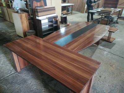 میز کنفرانس ۶ نفره